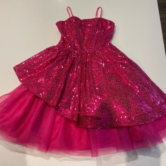 Barbie pink sequin party / graduation dress - Picture 1 of 8